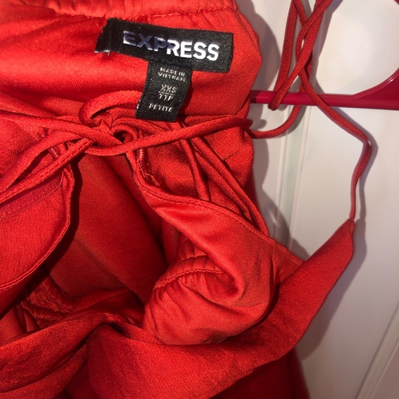 Silky red strappy dress 👗 - Picture 8 of 11
